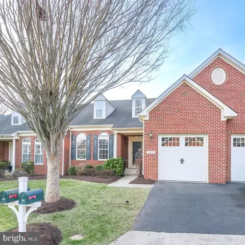161 Ruby Ct, Warrenton, VA 20186