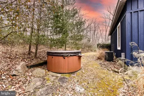 6069 Free State Rd, Marshall, VA 20115 photo 11