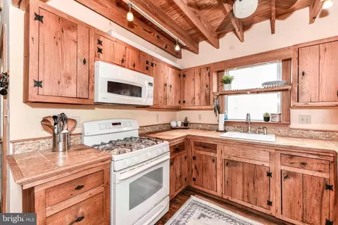 6069 Free State Rd, Marshall, VA 20115 photo 25