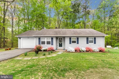 5344 Courtneys Corner Rd, Sumerduck, VA 22742