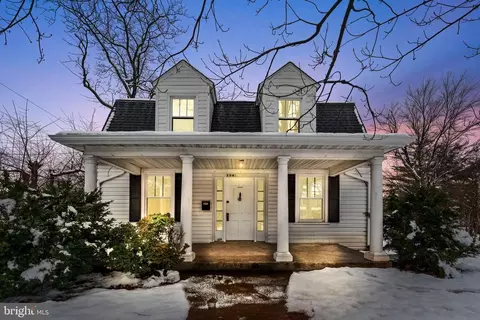 354 Falmouth St, Warrenton, VA 20186
