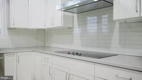 1007 Captain Richards Ct, Marshall, VA 20115 photo 6