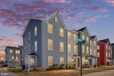 7560 Hancock St, Bealeton, VA 22712