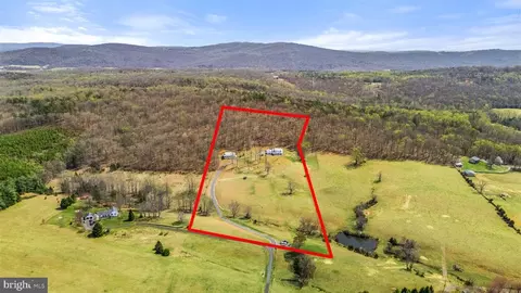 9550 Poorhouse Rd, Marshall, VA 20115 photo 5