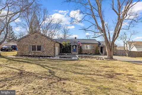 4078 Rectortown Rd, Marshall, VA 20115