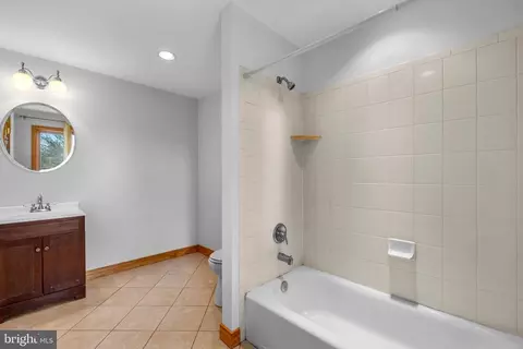 2725 Crenshaw Rd, Marshall, VA 20115 photo 17