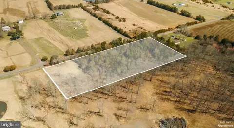 8772 Old Dumfries Rd, Catlett, VA