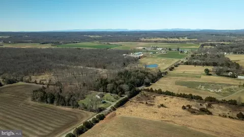 8772 Old Dumfries Rd, Catlett, VA photo 18