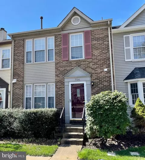 734 Acorn Ct, Warrenton, VA 20186