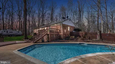12937 Elk Run Rd, Bealeton, VA 22712