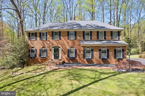 6558 Stoneridge Ct, Warrenton, VA 20187