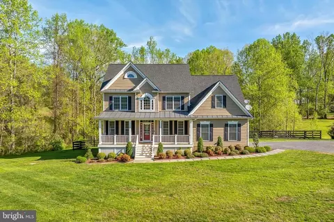 9480 Piney Mountain Rd, Warrenton, VA 20186
