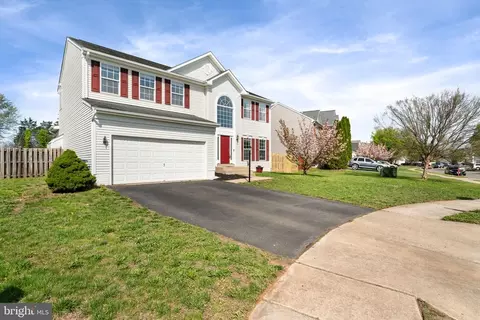 10820 Lord Chancellor Ln, Bealeton, VA 22712