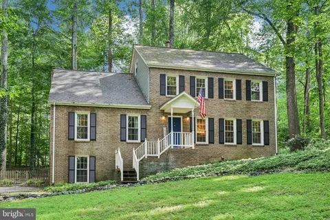 7410 Terranova Dr, Warrenton, VA 20187
