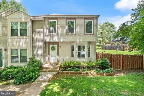 2 Aviary St, Warrenton, VA 20186