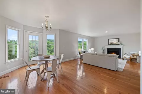 5722 Pond View Ln, Broad Run, VA 20137 photo 24