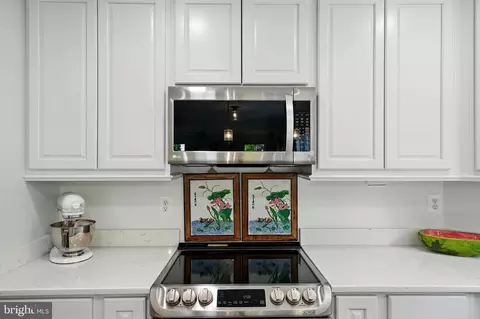 430 Devon Dr, Warrenton, VA 20186 photo 5