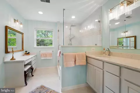 430 Devon Dr, Warrenton, VA 20186 photo 28