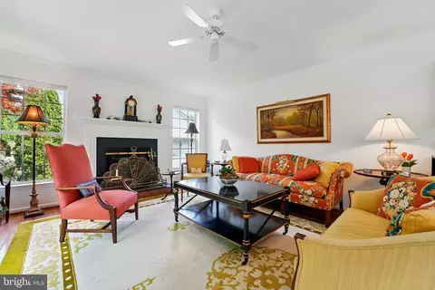 430 Devon Dr, Warrenton, VA 20186 photo 10