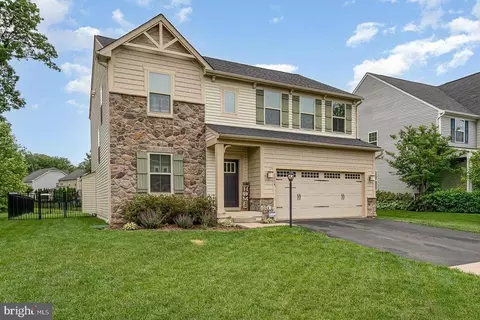 1214 Brittle Ridge Rd, Warrenton, VA 20187