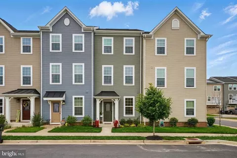 5137 Penn St, Bealeton, VA 22712