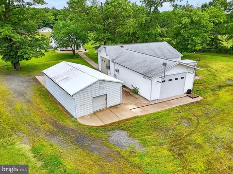 8534 Burwell Rd, Catlett, VA 20119 photo 4