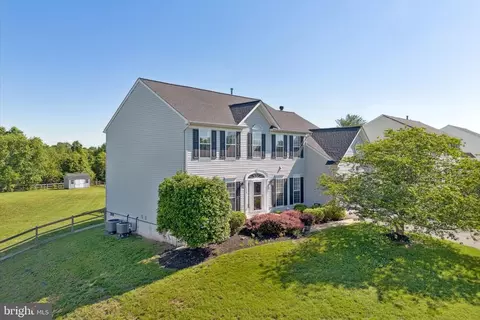 6594 Tiffany Dr, Bealeton, VA 22712