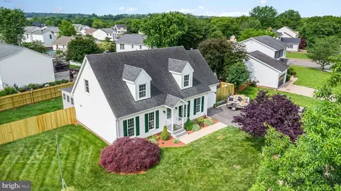 6409 Waterdale Ct, Bealeton, VA 22712