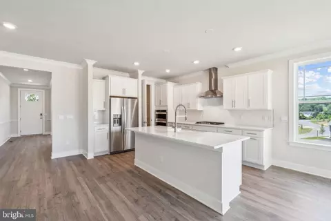 7838 Holston Ln, Broad Run, VA 20137 photo 4