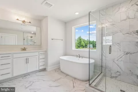 7838 Holston Ln, Broad Run, VA 20137 photo 19