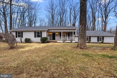 6134 Lee Hwy, Warrenton, VA 20187