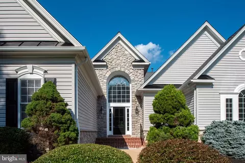 715 Constantine Ct, Warrenton, VA 20186 photo 2