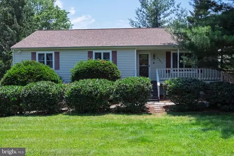 4367 Sunset Ct, Warrenton, VA 20187