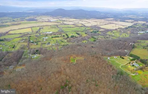 Primrose, Marshall, VA photo 4