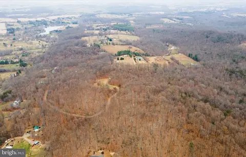 Primrose, Marshall, VA photo 14