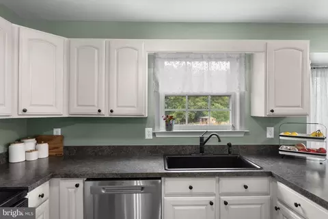 5302 Sumerduck Rd, Sumerduck, VA 22742 photo 17
