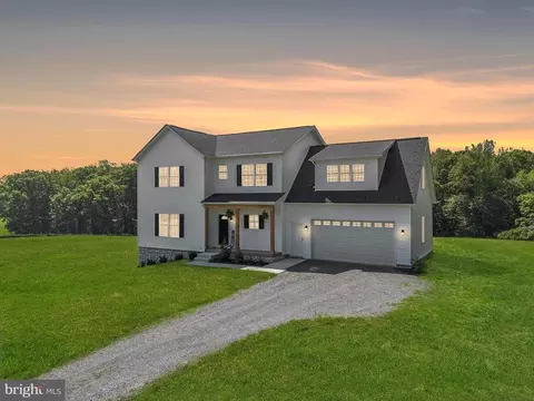 8006 Sherbeyn Rd, Goldvein, VA 22720