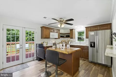 8064 Taylor Rd, Catlett, VA 20119 photo 5