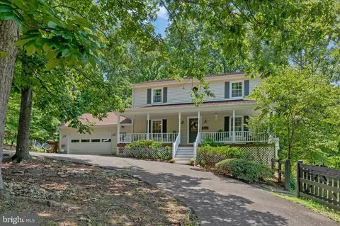 6285 Snowfox Ln, Broad Run, VA 20137
