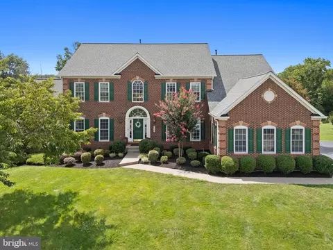 7263 Joffa Cir, Warrenton, VA 20187