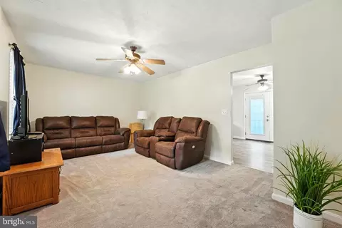 14341 Snake Castle Rd, Sumerduck, VA 22742 photo 12