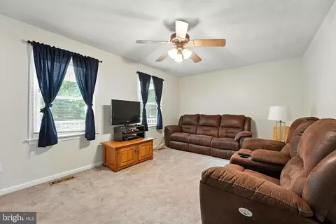 14341 Snake Castle Rd, Sumerduck, VA 22742 photo 11
