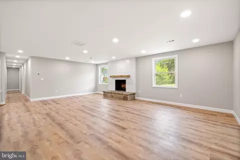 655 Foxcroft Rd, Warrenton, VA 20186 photo 7