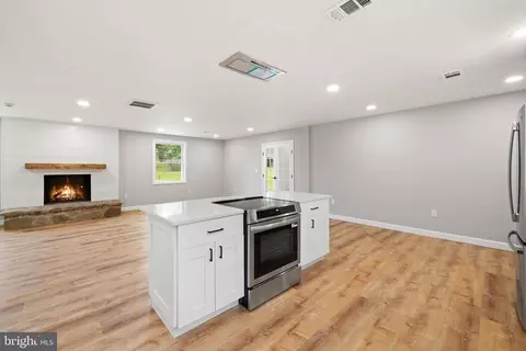 655 Foxcroft Rd, Warrenton, VA 20186 photo 13