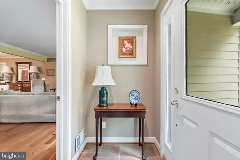 2749 Crenshaw Rd, Marshall, VA 20115 photo 6