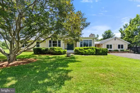 2749 Crenshaw Rd, Marshall, VA 20115 photo 4