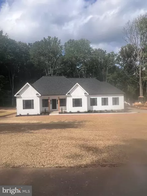 5270 Echols Ct, Warrenton, VA 20187