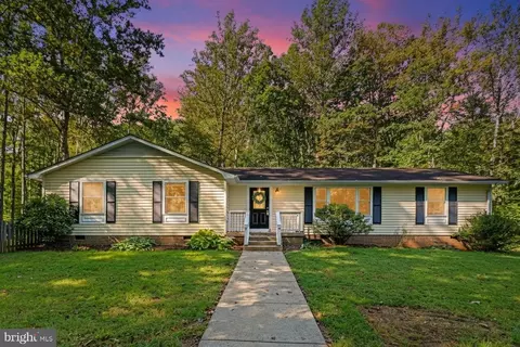 11862 Bristersburg Rd, Midland, VA 22728