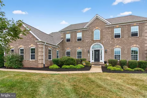 4534 Spring Run Rd, Warrenton, VA 20187