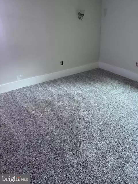 5483 Sumerduck Rd, Sumerduck, VA 22742 photo 9